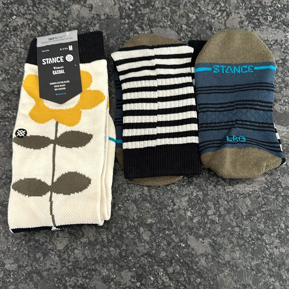 Stance Women’s Socks 2 Pairs Stripes, Flower, Pattern Unworn NWT 2 Pairs Total